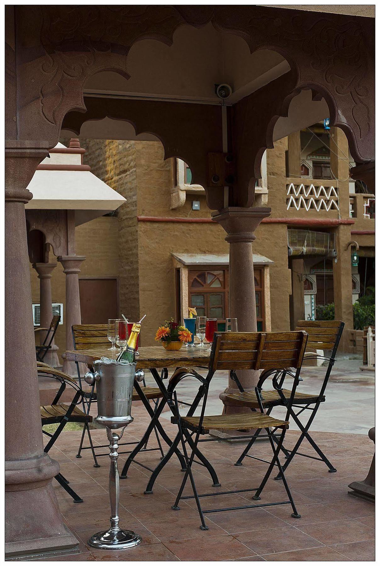 Nirali Dhani Ethnic Heritage Hotel And Resort Jodhpur  Exterior foto